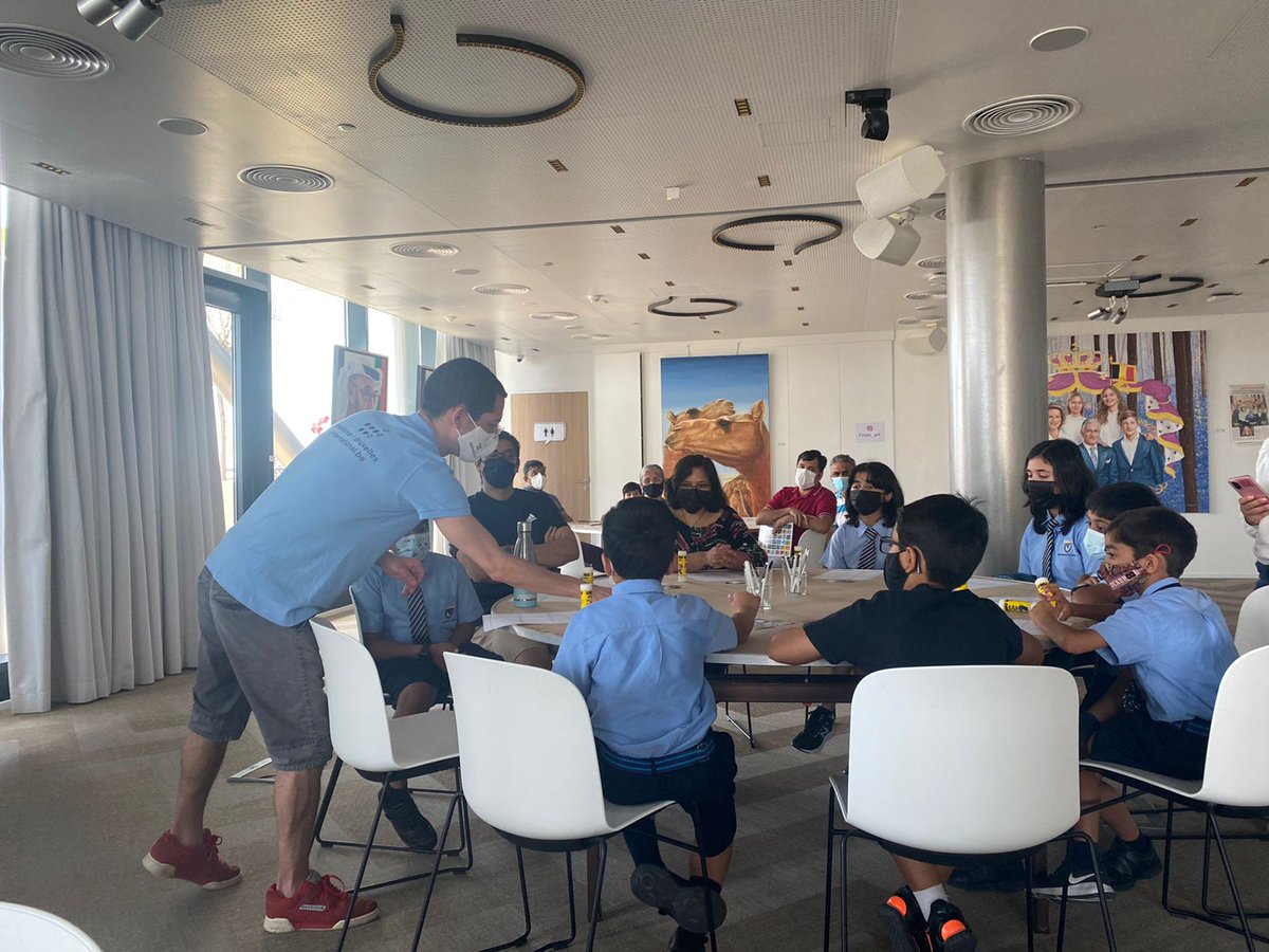 Divya Bhola tweet media