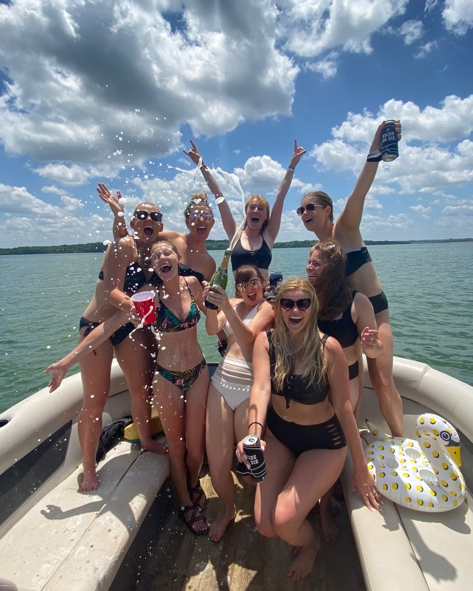 It's International Day of Happiness! ☺️ 

Tag someone below who makes you happy for a chance to win a discount on your next ride! 🌊