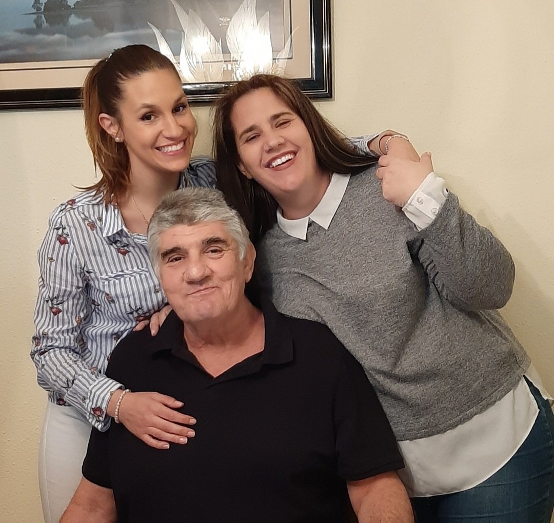 MaiHappyy's tweet photo. Dia del padre ❤ https://t.co/FY2S5yBT3O