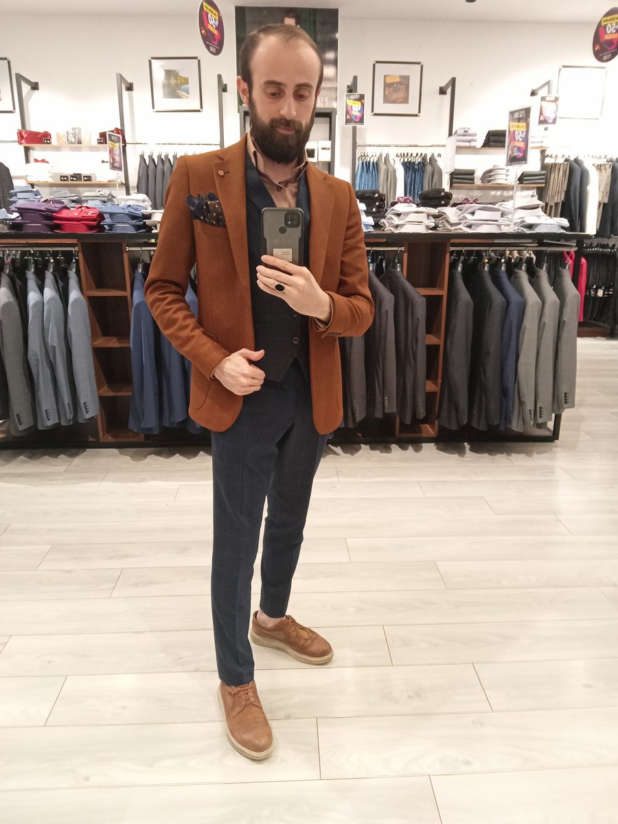 galtsry1905_09's tweet photo. İşler güçler 👔 #piserro https://t.co/fxsPRb98a2