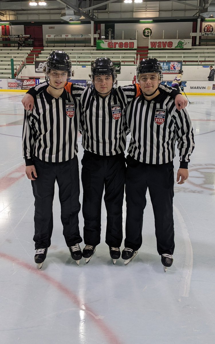 bantamastate's tweet photo. Huge Shout Out to our Referees this weekend!  This would not happen without them!!  Thank you for all you do!  @MinnHockey @YouthHockeyHub https://t.co/dCSYhshzyz