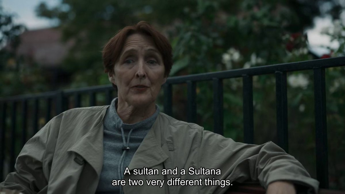 COLADELREY's tweet photo. eve and Carolyn slaying the reading challenge #ReadingIsWhat #Fundamental #killingeve https://t.co/JaDj1gQQRy