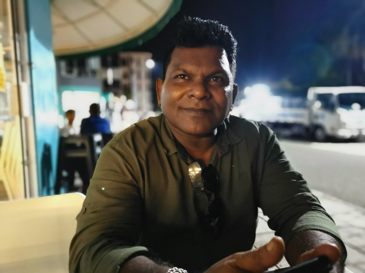 BroRashyd's tweet photo. Mi sarukaaru genaumah votelaigen hovee enme beynumaku ey adhulu insaafu hoadhaa insaafu qaaimu kurumah. Magey dharifulhu #JusticeForNadhal fadha ethah maruthakeh insaafu nulibi hithaamaiga. Insaafu nulibey qaumakee qaumeh noon. https://t.co/WIFWXvD4c4