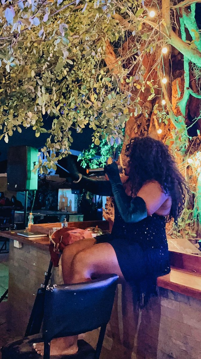Valleriemuthoni's tweet photo. what a weekend, what a pisces mf sznnn ✨ thank you to everyone that came thru to the party, that's streaming/sharing #DOLLASIGNS and everyone showing me real love 🥰   more to come but for now...

 Stream #DOLLASIGNS 💸 https://t.co/6KQoks3nYX https://t.co/MejYuKekSY