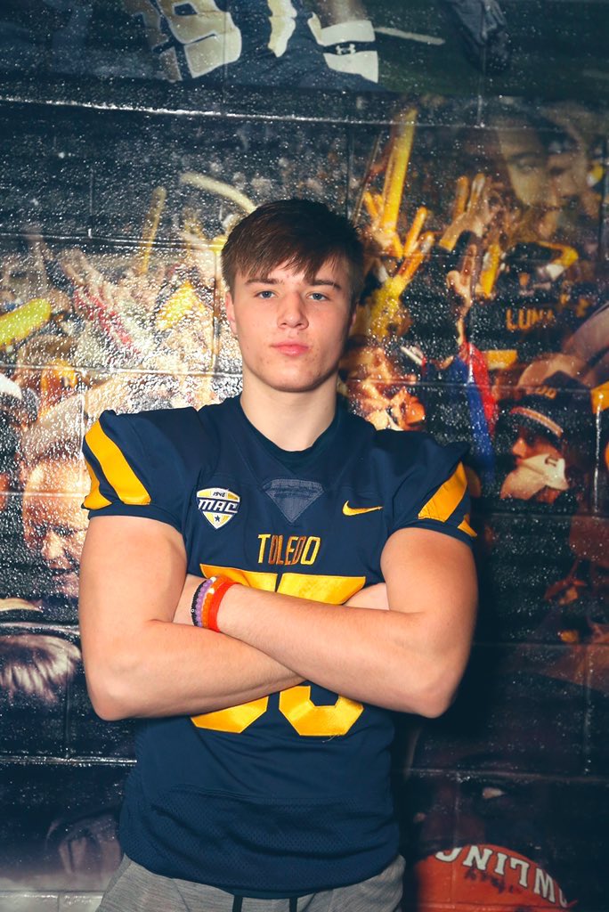 Had a really great time at <a href="/ToledoFB/">Toledo Football</a>. Thank you @RickyCicconeUT for inviting me. It was a really great experience.🚀🚀   <a href="/BMHSTitanFB/">Titan Football</a>