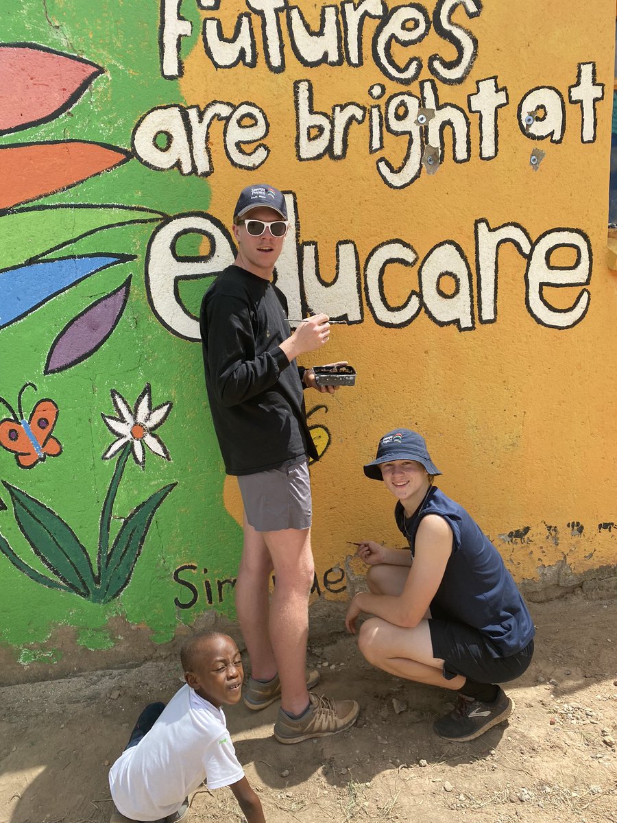 SimunyeUS's tweet photo. Fantastic paint job on the crèche! https://t.co/4g3WaQLVRR