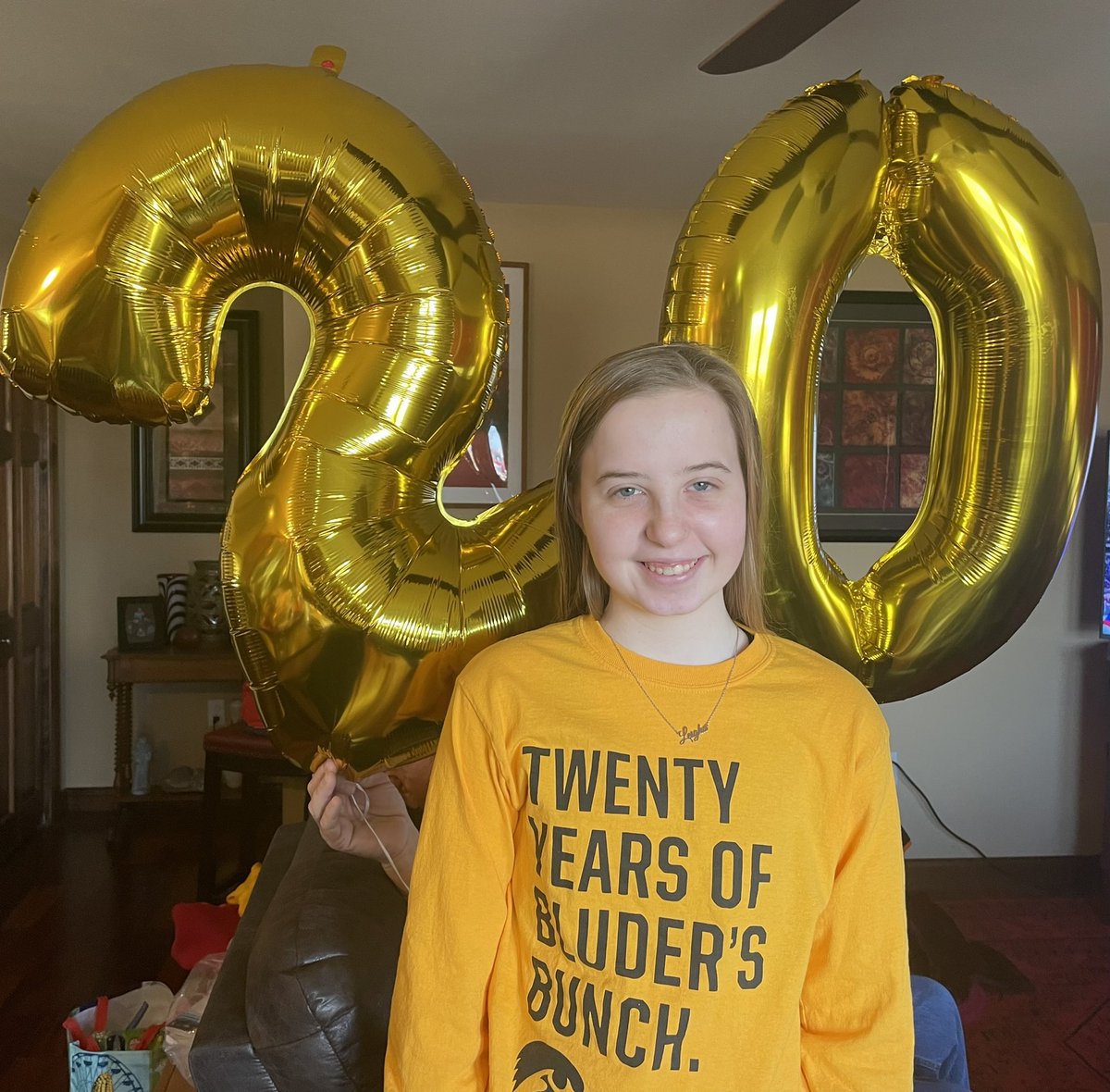 Syd04's tweet photo. It’s Leigha’s “Sold Out Gold Out” GOLDEN Birthday!! 20 on the 20th!!
Let’s Get the W!!
Go Hawks!!
#FightForIowa #MarchMadness #SoldoutGoldout https://t.co/7h2iLzlpe2
