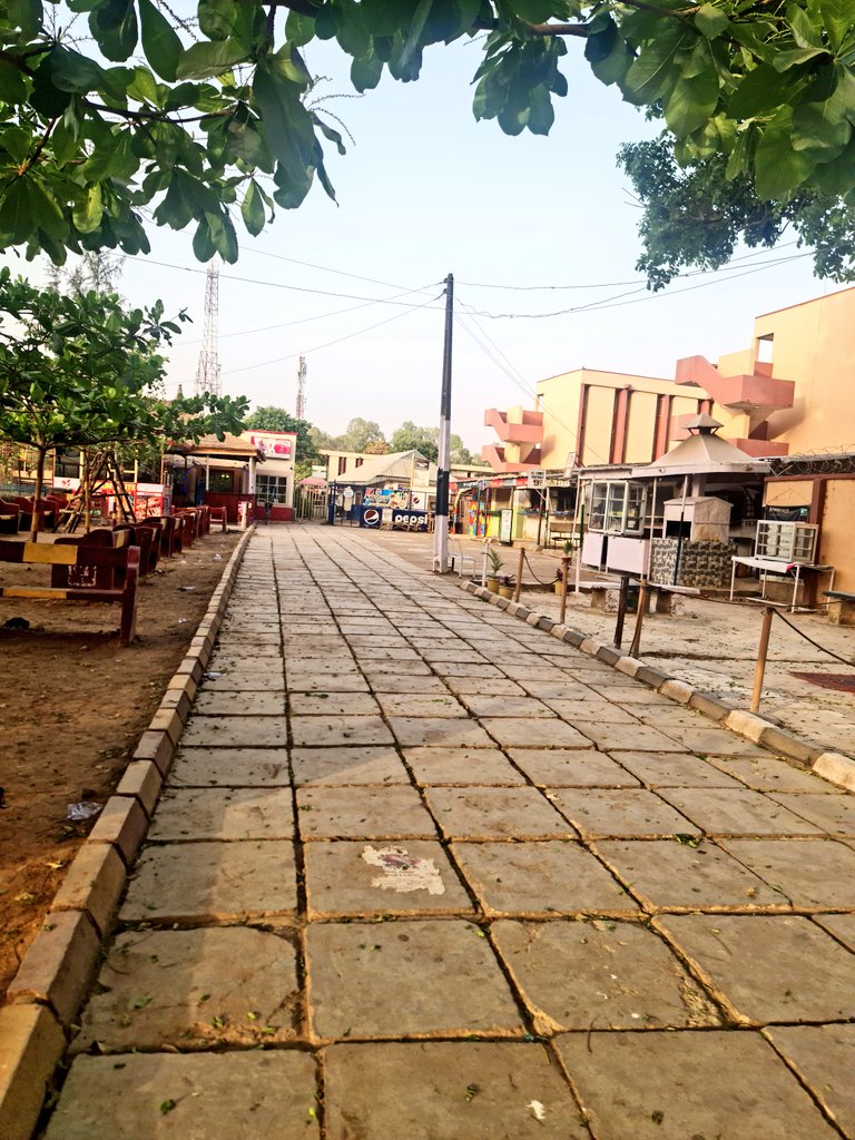 ABU_Campus's tweet photo. The once busy streets of ABU.... https://t.co/i9SxMdGoI7