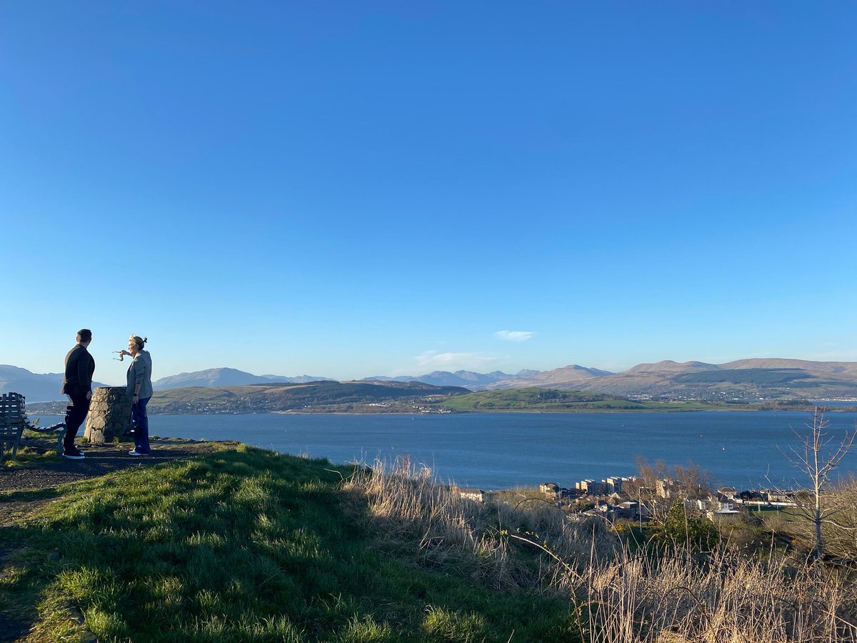 martin_compston's tweet image. Showing my partner in fighting crime @Vicky_McClure the Greenock sights 😍 #TheClydeRiviera