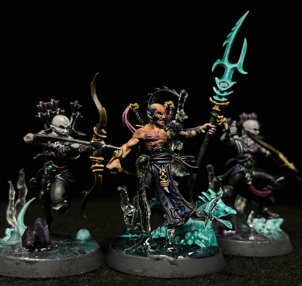 Asmodire's tweet photo. Revisited my Realm of Death themed #idonethdeepkin army for todayβs mini in under 2 hours β³π»πβοΈ
It was fun playing with UV resin again!
#paintingwarhammer #warhammer #warhammer40k #wathammerageofsigmar #warhammercomunity #watereffects #morphann #so⦠https://t.co/5eo3iBN0gk https://t.co/tz1So1a6Qg