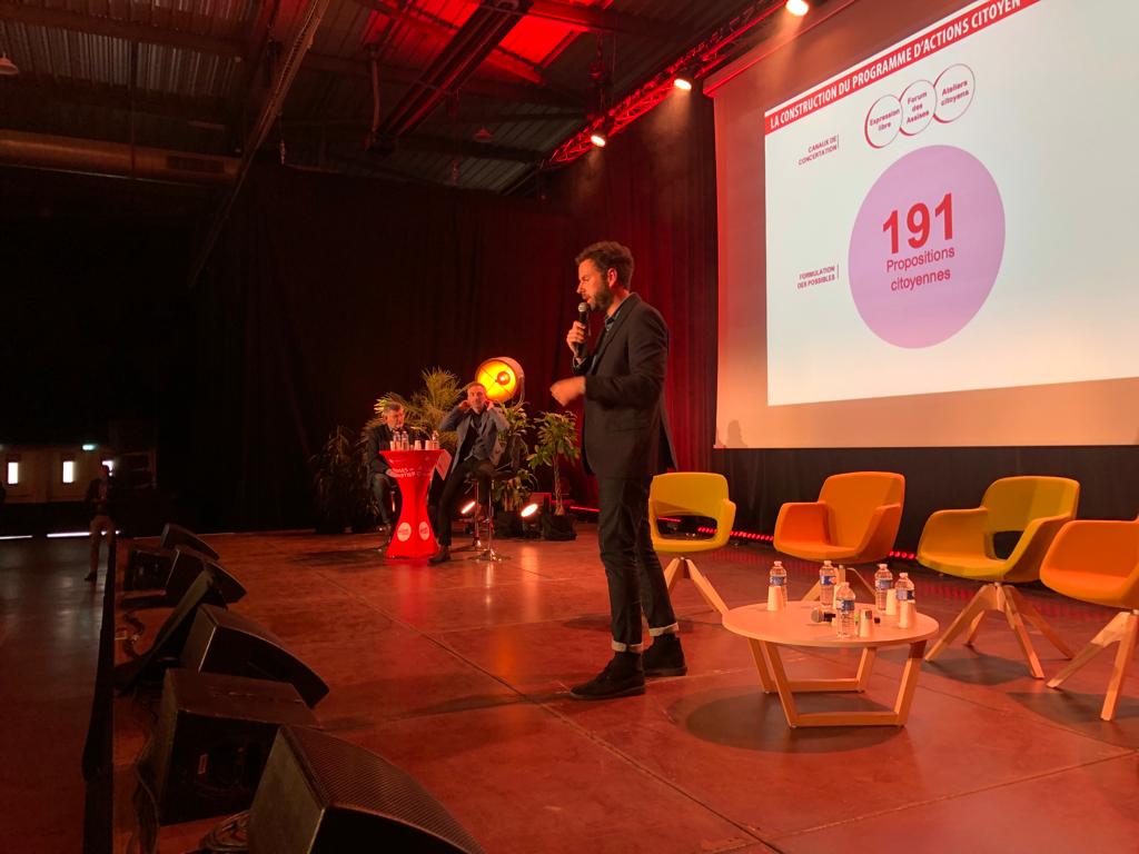 larochesuryonfr's tweet photo. 🌳 Le futur de @larochesuryonfr va se construire autour de 37 actions proposées par les #habitants lors des ateliers des #assises2quartier. Avec, pour fils rouges, une ville à redécouvrir, une ville nature et une ville de proximité.
#larochesuryon #lrsy #Vendee @larochecvous https://t.co/xnNhOb4nOZ