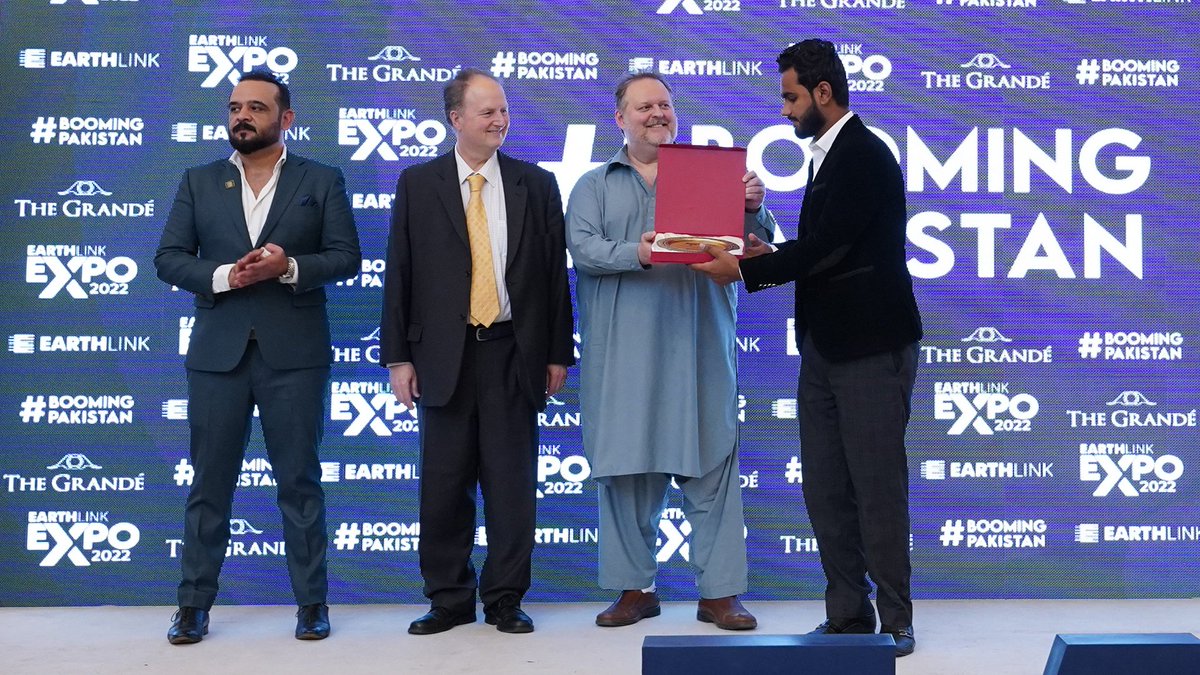 BoomingPakistan's tweet photo. We thank @ApparelNegative for being a part of the #BoomingPakistan initiative &amp; working hard for the betterment of Pakistan. Your contribution to the apparel &amp; fashion industry has made a huge difference and we wish you all the best in your future endeavors! 

#EarthlinkExpo https://t.co/ia9rgoKbdD