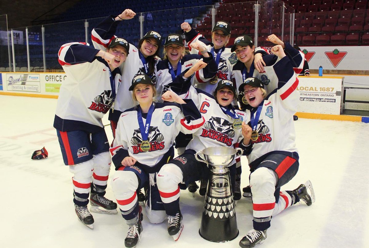 Brock_W_Hockey's tweet photo. MCCAW CUP CHAMPIONS 🏆

📸 @_victoriadewar 

#WeAreBadgers #McCawCup https://t.co/UWN4V0VWW0