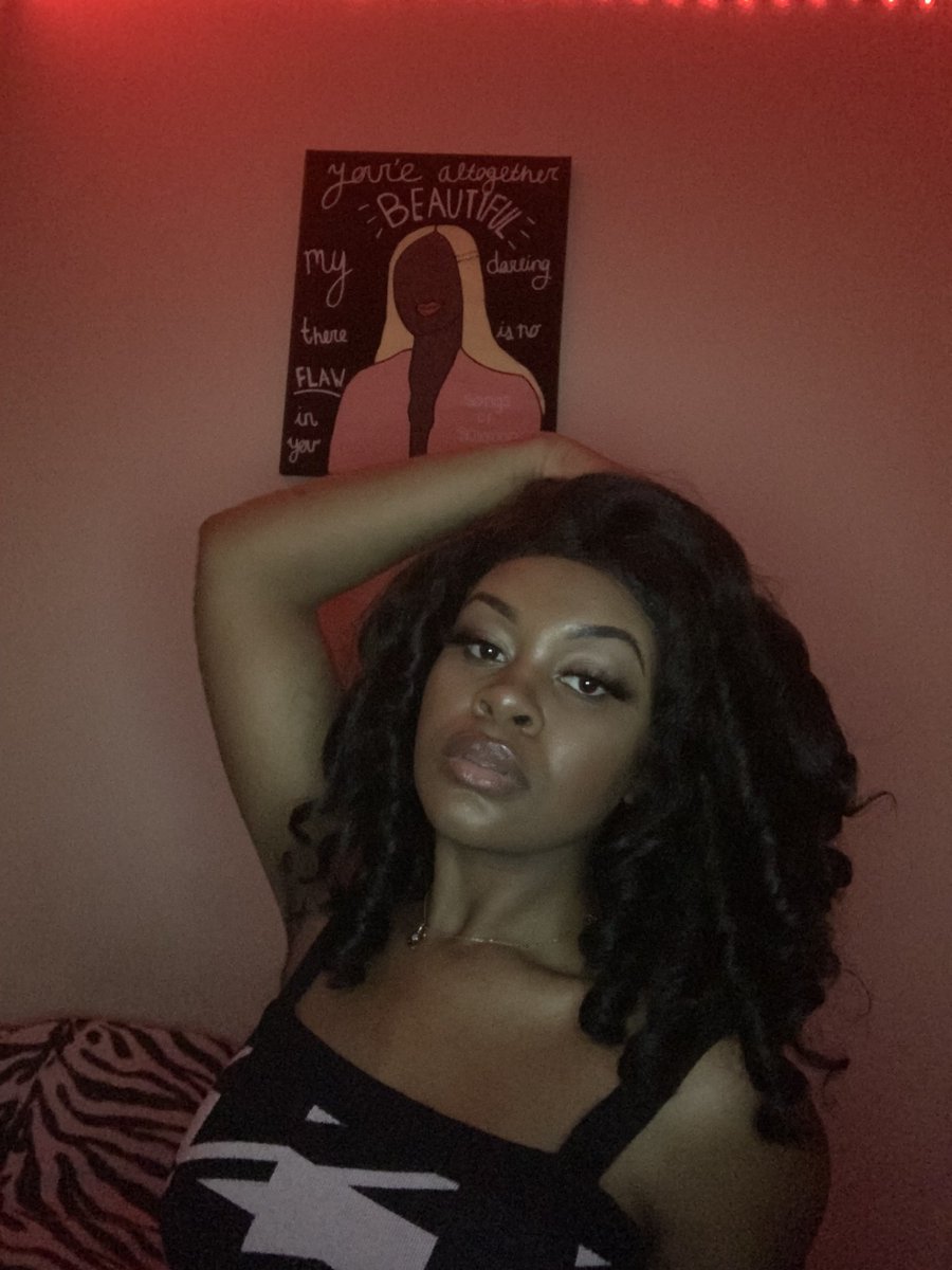 _br33__'s tweet image. ❤️