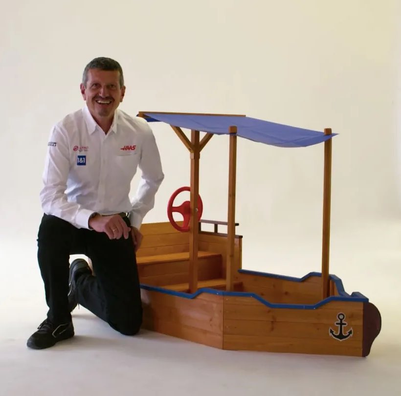 chrismd10's tweet image. My goat.