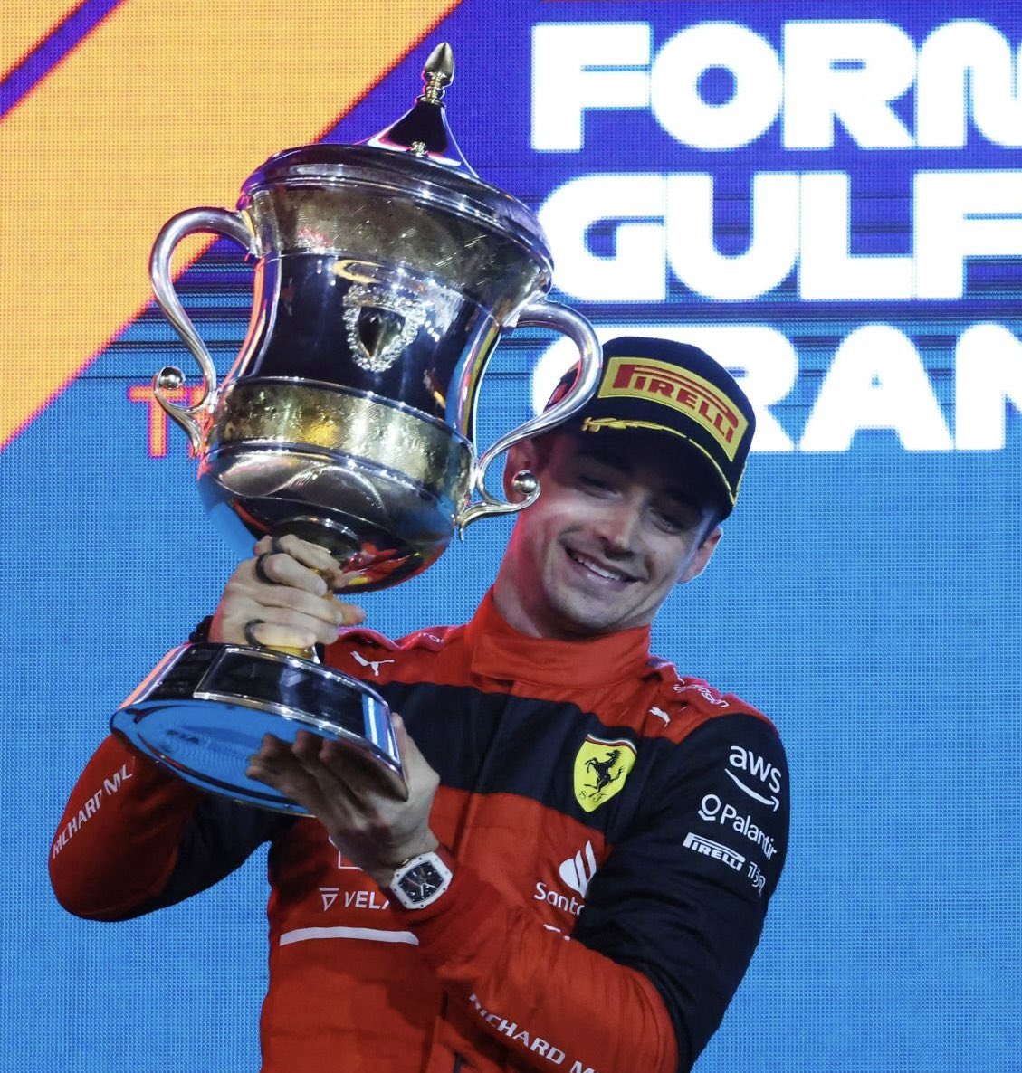 Vetteleclerc's tweet photo. Redemption for what happened in 2019. Finally that victory is yours @Charles_Leclerc ❤️

#BahrainGP https://t.co/PtHq40fxbg