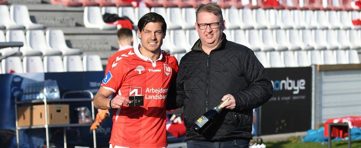 Royal Unibew var kampsponsor mod OB, og de pegede på målscorer Miiko Albornoz som Man of the Match. Tillykke, Miiko! #VejleB #sldk