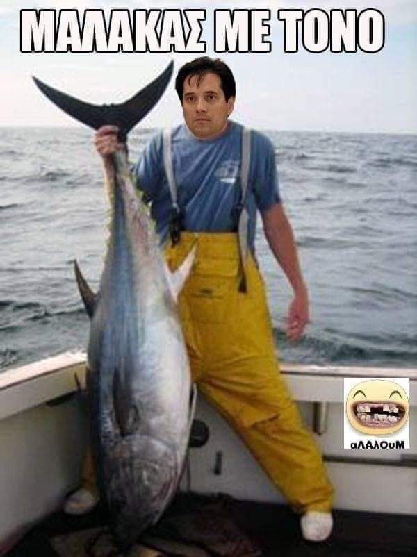 N_costelo_'s tweet photo. Και με περικεφαλαία.. https://t.co/ch8kI6Gyww