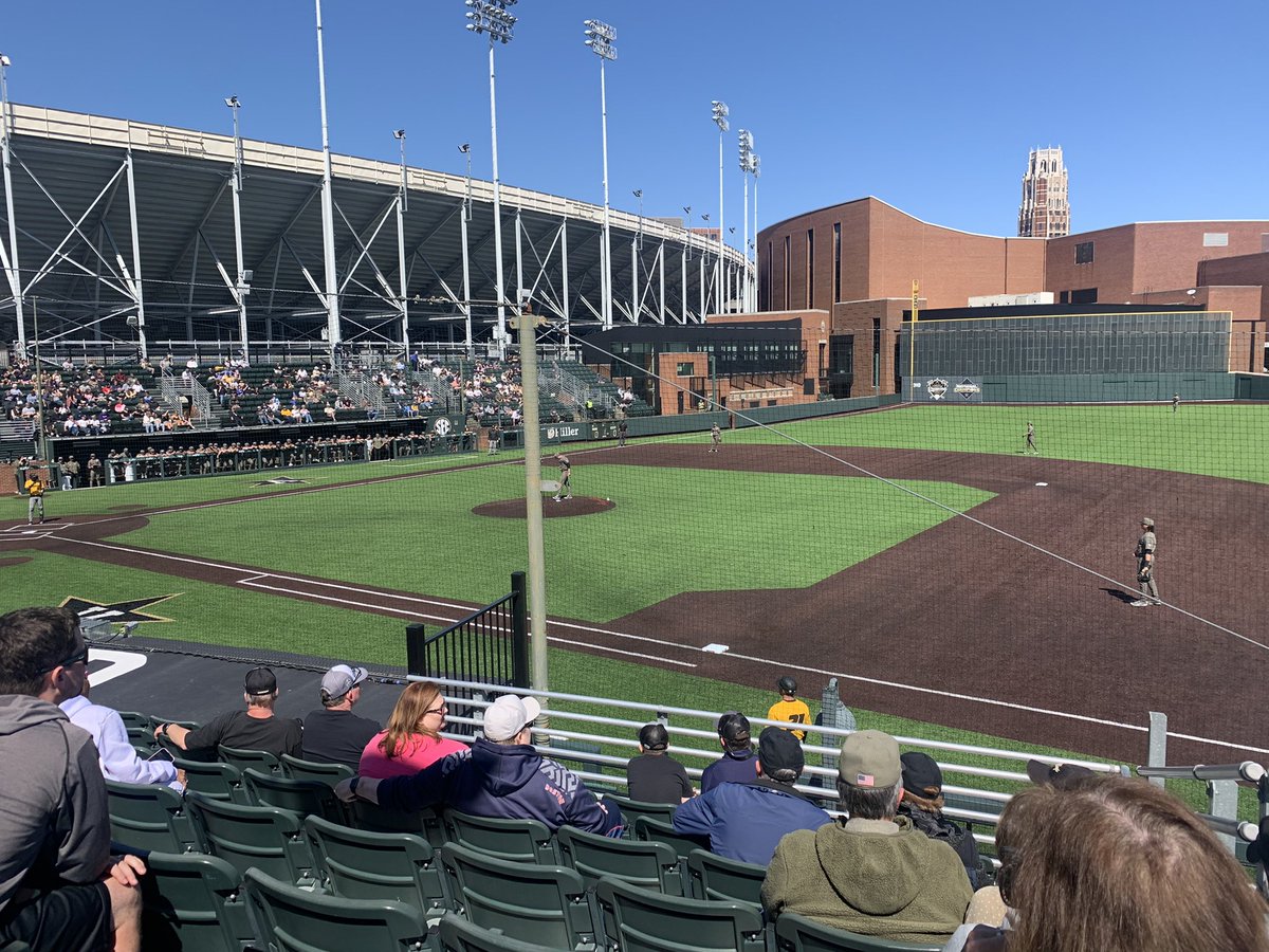 Dennis Roache tweet media