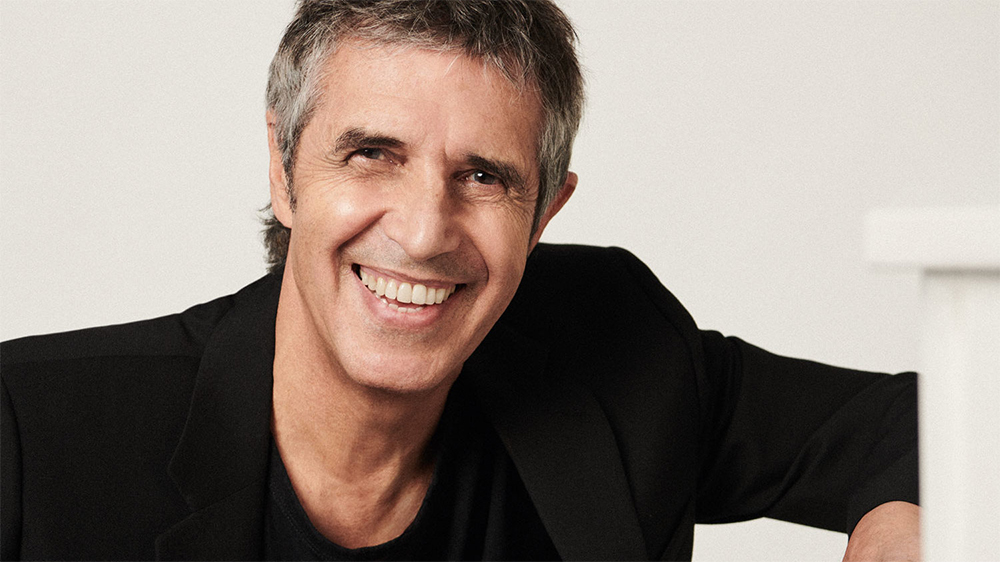 PyrLandesinfo's tweet photo. SORTIR à Seignosse. Julien Clerc sera en concert dans les Landes pour l’arrivée du printemps. Rendez-vous au Tube à Seignosse pour découvrir son nouvel album, et retrouver ses plus grands tubes. https://t.co/BRrXlQ74GT
#Seignosse #Landes #Aquitaineinfo #Sortir #Concert @seignosse https://t.co/YOhmq7cAcO