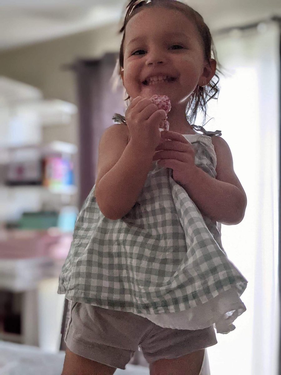 haysjr_9's tweet photo. #EmmaLee says be kind to each other.
#KindnessMatters https://t.co/Qf2eTbR7aE