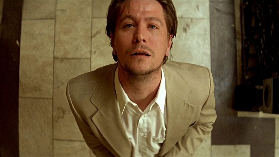 CuartaParedCine's tweet photo. Hoy cumple 64 años el gran Gary Oldman, felicidades. https://t.co/uQQpDYkTin