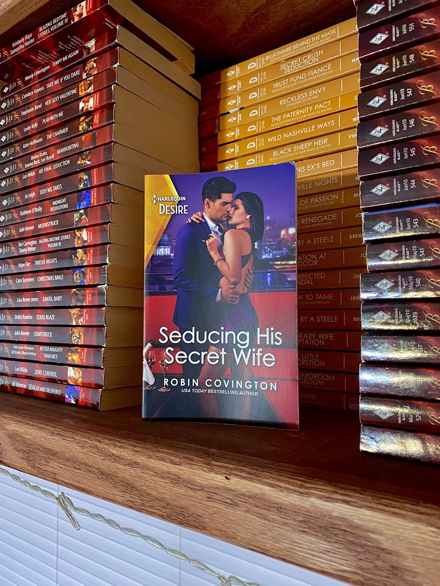 whopickthisbook's tweet photo. 55. Seducing His Secret Wife (Redhawk Reunion #2) by Robin Covington 
⭐️⭐️⭐️⭐️

https://t.co/zX6KsvkdwY
@GoTathon https://t.co/Ci5qILlTGA