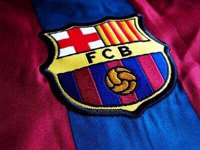 q8AMB's tweet photo. نبارك للجماهير البرشلونية هذا الفوز الكبير على ريال مدريد بنتيجة ٤/صفر مع الرحمة 💙💙💙💙 https://t.co/M10G08U9Mj
