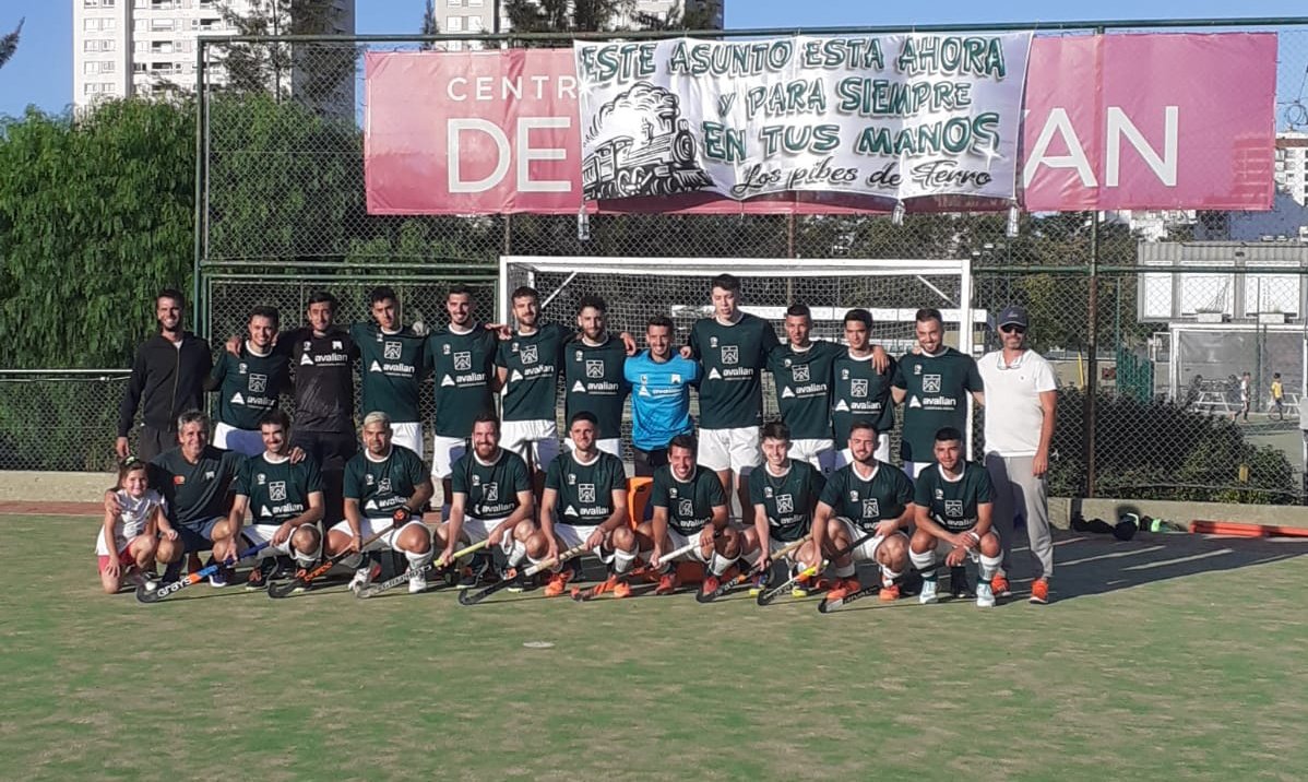 ferrocarriloest's tweet photo. #HockeyMasculino 🏑 Resultados 3° Fecha
Primera "B": #Ferro 6 (Tobías Desiata x 3; Juan Cruz Arcucci x 2 y Santiago Ferrante) vs. #SantaBárbara "B" 0 (📷)
Primera "C" zona "1": #EFILobos 3 vs. #Ferro "B" 1 (Marco D'Benedetto) https://t.co/wtHdhpNqTm