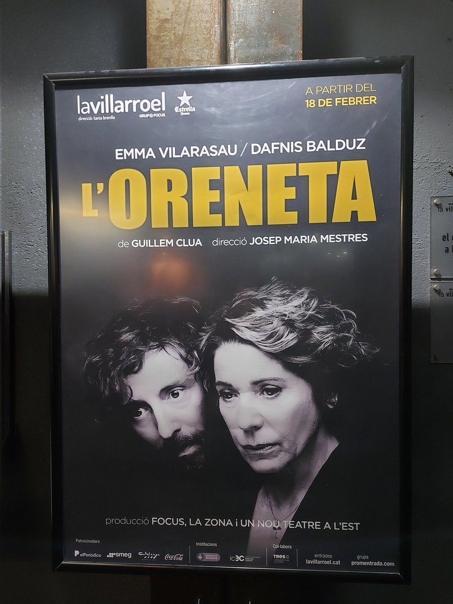 Gemmacaco's tweet photo. Intensa, dolorosa, visceral. L'amor i el perdó esdevenen aliats imprescindibles per combatre l'odi i l'horror. Per fi arriba aquesta meravella de @guillemclua dirigida per @JMMestres a @La_Villarroel amb la brillant interpretació de @DafnisBalduz i #emmavilarasau. #loreneta https://t.co/TAzPyTZnub