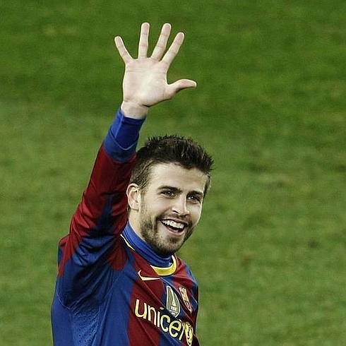 Arun_493's tweet photo. The only thing missing, was the fifth goal by Pique @3gerardpique 
#ElClasico #BarcelonaVSRealMadrid 
#FORCABARCA https://t.co/lhrTbsKmlr