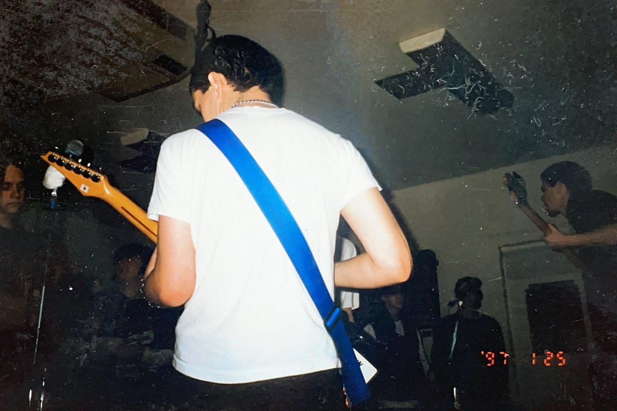 ABecker's tweet photo. Unearthed Where's Ben pics from the MOMchives back on the Cod. Anyone have a flyer that matches up to the 1/25 '97 date? Starring @BenKoller and @master_blaster https://t.co/dXhiEX6JlT