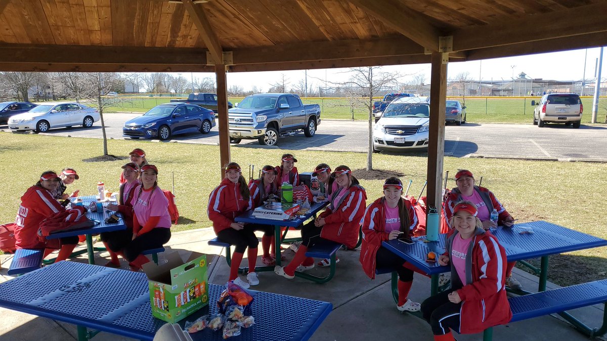 FairfieldSB (@fairfieldsb) on Twitter photo Great day at the Mason Scrimmages vs Kings & Lebanon. Appreciate <a href="/SoftballMason/">Mason Softball</a> for their dedicated work to get the fields ready for us. Lunch was good too, thanks to the Stacy's for taking care of us. <a href="/gmcsports/">GMC Sports</a> <a href="/fcsdathletics/">Aaron Blankenship</a>
#DPT🥎 Great day at the Mason Scrimmages vs Kings & Lebanon. Appreciate <a href="/SoftballMason/">Mason Softball</a> for their dedicated work to get the fields ready for us. Lunch was good too, thanks to the Stacy's for taking care of us. <a href="/gmcsports/">GMC Sports</a> <a href="/fcsdathletics/">Aaron Blankenship</a>
#DPT🥎