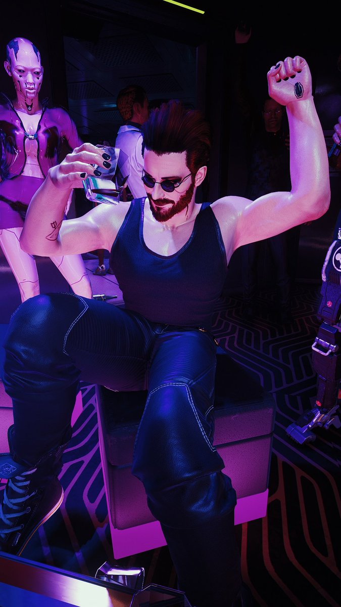 HelenCrow13's tweet photo. What a piece of meat 
Hips don't lie? 
#Cyberpunk2077 https://t.co/W47NgG5Eqq