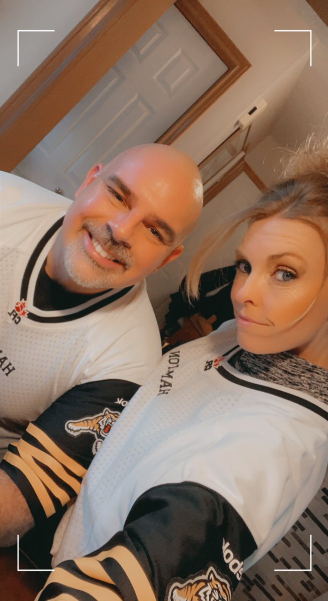 WhatuNeeded's tweet image. Happy Sunday!! Loving this man!! #marriage #myreason #bestfriends #soulmates #togetherforever @MrChrisMacNeil