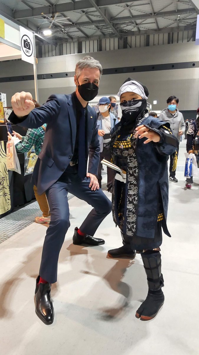 kinosuke_0106's tweet photo. 3.20軍記①いろいろな歴史作家さんたち
#小和田哲男 さんは凄く尊敬する作家さんだったので凄く嬉しかったです
#クリスグレン さんは最後のステージが凄く面白かったです
#れきしくん は優しくサインと写真を撮ってくれました
#黒田官兵衛 #織田信長 #にっぽん城まつり2022 https://t.co/exMrChuE2U