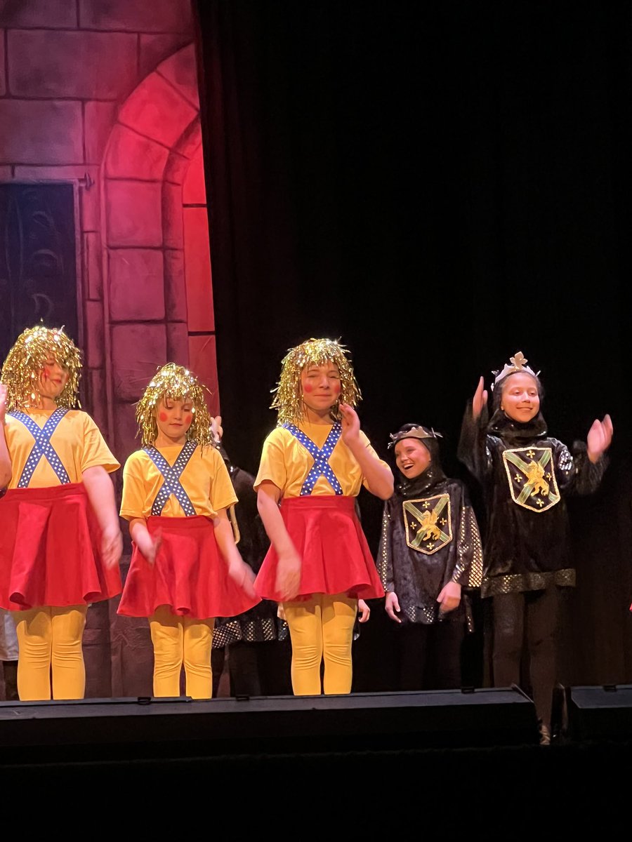 TollGate4M's tweet photo. Great job, Maddie! We are so proud of all our students! #shrek #hvct #TGPROUD https://t.co/LHa1YOmcX8