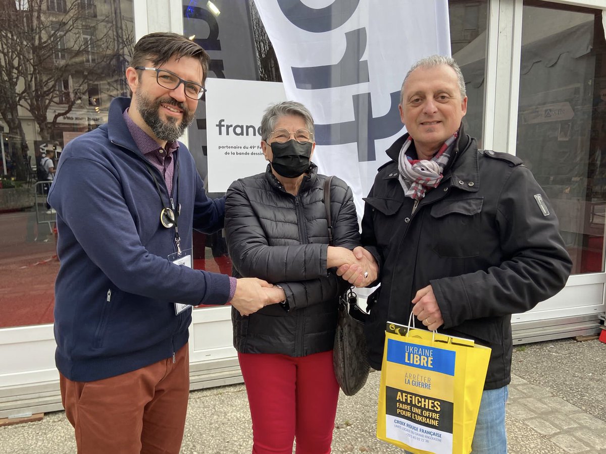 NemoAcademy's tweet photo. L’avventura di Angouleme si è appena conclusa, e il nostro ricavato è stato donato al popolo ucraino attraverso una donazione alla Croce Rossa Francese #stopwar #nemoacademy #lacittadellenuvole #stefanocasini #francescomariotti #lucachiarotti #firenze https://t.co/BocYic2MwJ
