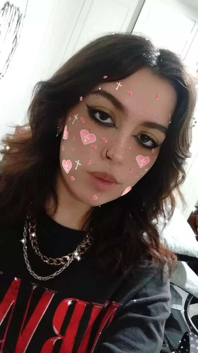 sk8erboycorpse's tweet photo. it's our anniversary #1yrcadavertwt <3

I'm so happy I was able to find this community, it's so fun to be here, and thank u @CORPSE it was all because of u
les amo mucho ♡

– #cadavertwtday 
     – rts are hot https://t.co/tzS1SwaNUu