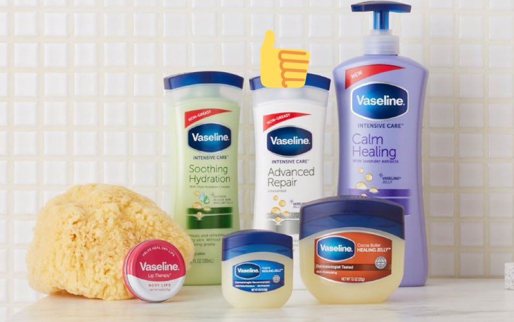 DikoViews's tweet photo. @JabulaniOfentse @Iam_Mmakgoshi @Nellicent1 Bought my boyfriend the advanced repair Vaseline . Saw results within a week. https://t.co/UmLus5ESfI