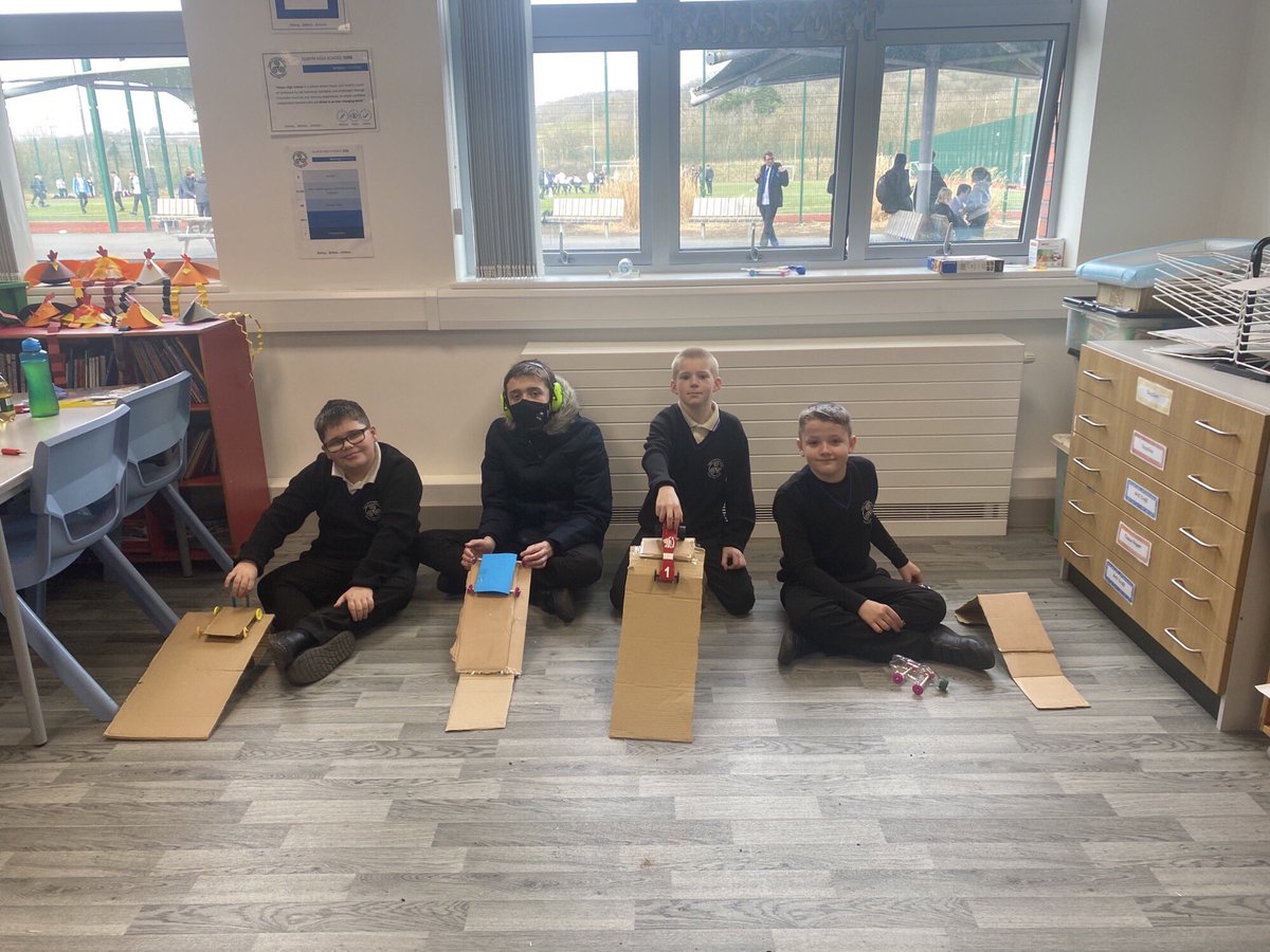 islwynsrb's tweet photo. The Transport topic in Cynon started at a furious pace this week, though we did hit the brakes to have some Red Nose Day fun. In STEM we built ramps to see how far our cars would travel. #keeprolling #STEMpoweredlearning #variedlearning https://t.co/qPPzZceANe