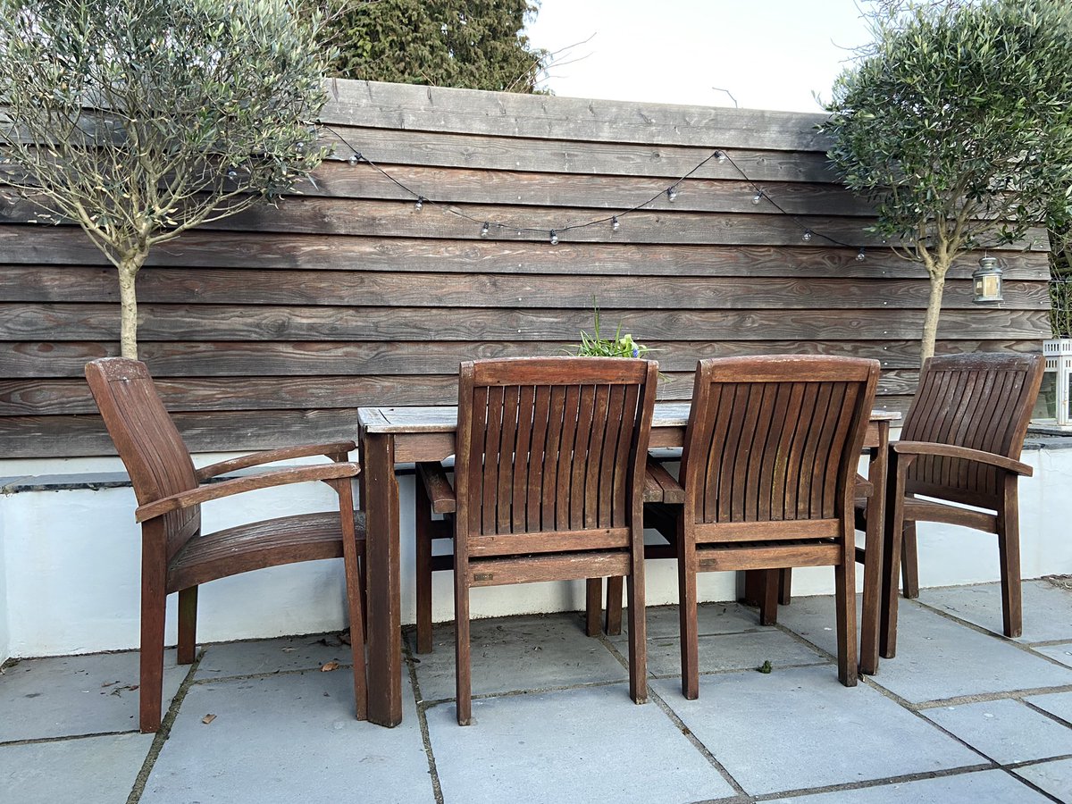 AshtonZoe's tweet photo. @nextofficial sadly our next garden furniture won’t make its 23rd summer but gosh it’s served us well. Great product, great quality, so much fun and memories made around this furniture. Can’t wait to find our ‘next’ replacement! Thank you 😊 https://t.co/JVCCwDJiOp