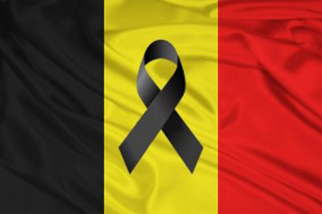 Au nom du gouvernement et du peuple de la Catalogne, je tiens à exprimer nos sentiments de douleur, tristesse et de solidarité aux familles de ceux qui sont morts dans le tragique événement de Louvière. Nos pensées vont aux familles et à toute notre bien-aimée nation belge.