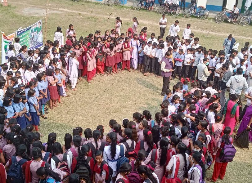 NehaBanerjeeIIT's tweet photo. An intiative in areas concerning Menstrual Hygiene ,Adolescent Health and Child Marriage as BDO in Krishnagar 2 Block. Sanitary Pad vending and disposal machines were installed in Govt. High schools along with Haemoglobin testing /IEC activities with students,  teachers, parents https://t.co/ahRtvMDLnW