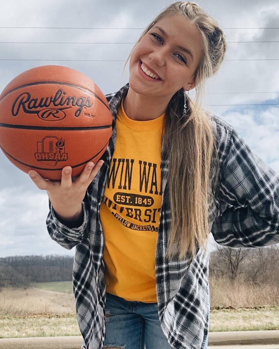 lysmill04's tweet photo. BW💛🤎 https://t.co/naTxdVYFf1