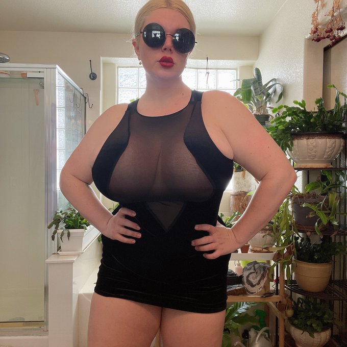 🖤  https://t.co/TMfX2LIOkk https://t.co/kokUYQ3rPb