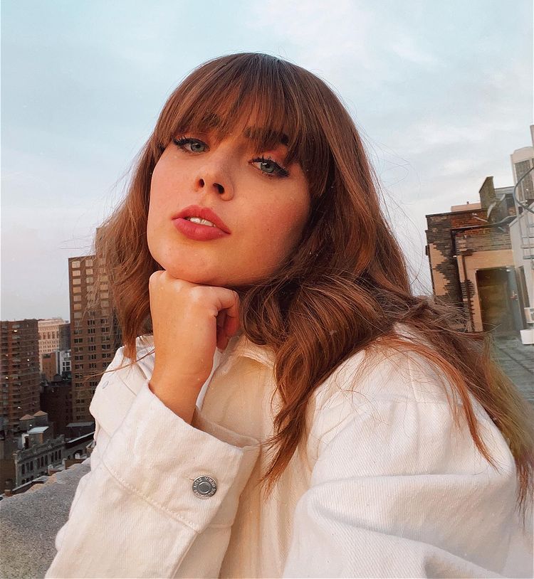 lzzandrade_'s tweet photo. tá, mais vcs já viram a Jade Picon de franja? https://t.co/A7v2N9k7D7