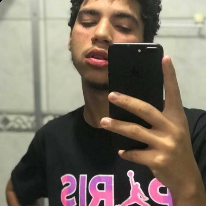 GremioBXD's tweet photo. Para quem não sabe, meu irmão é ex-aluno do CPII, e um dos conselhos dele foi para eu aproveitar tudo q eu puder, e é por isso que estou disposto a estar junto com a BXD e com vocês para elevar essa experiência ao máximo. https://t.co/46hT5pk0Bs