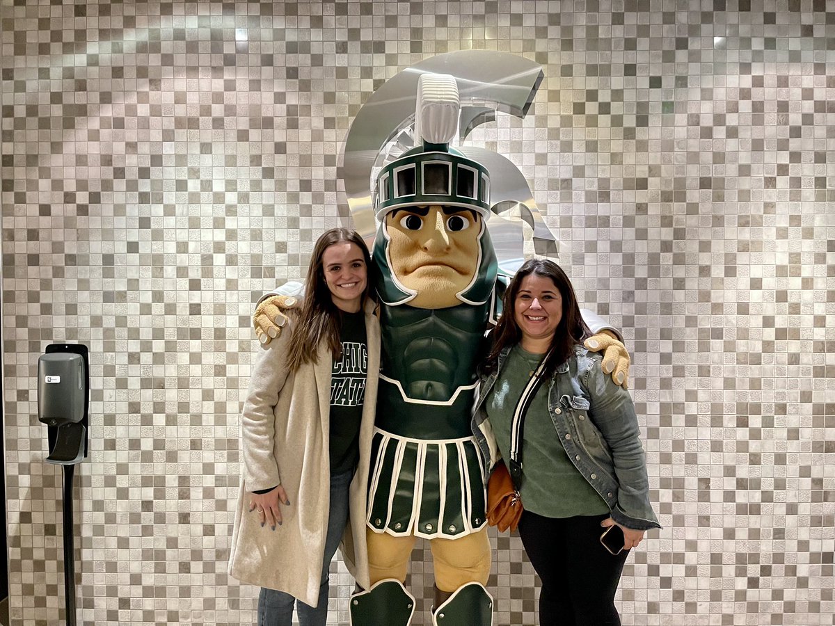 ms.ciolek tweet media