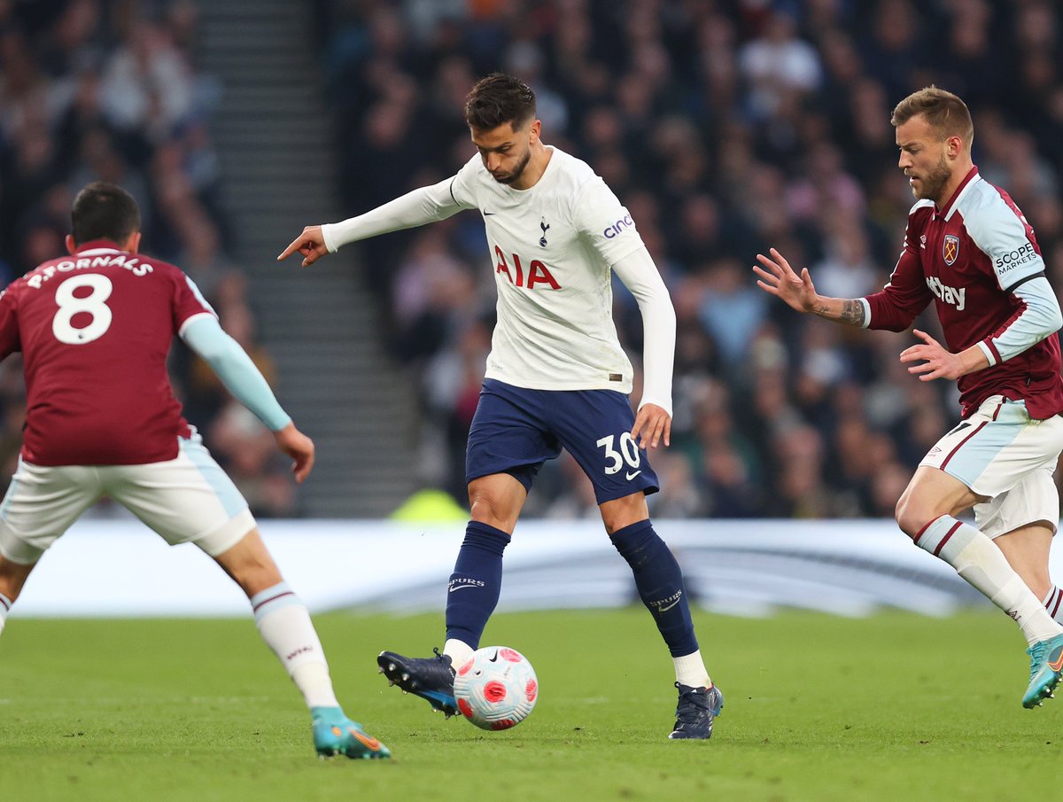 Bentancur vs West Ham:

100% dribbles succeeded 
94.7% pass accuracy 
4 grounds duels won
3 accurate long balls
2 aerial duels won
2 interceptions 
1 tackle

Had Declan Rice chasing his shadow all game. Pure class. 🇺🇾⛰